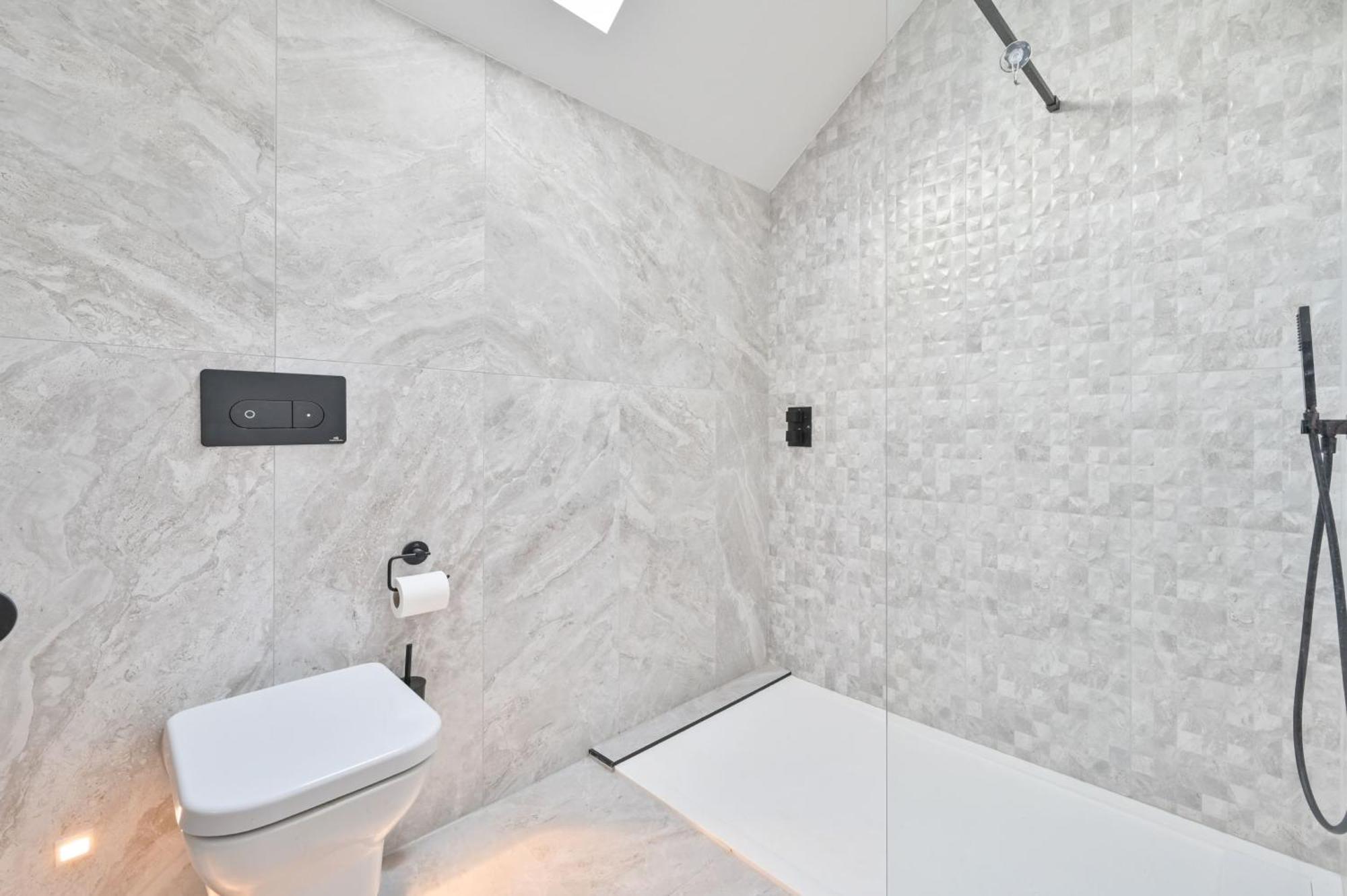 فيلا 1 The Nest - Luxury Modern House Nr Beach & Bars With Sea Views & Free Parking تشارلزتاون المظهر الخارجي الصورة